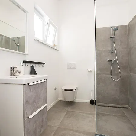 펜션 The Maj House 포레치