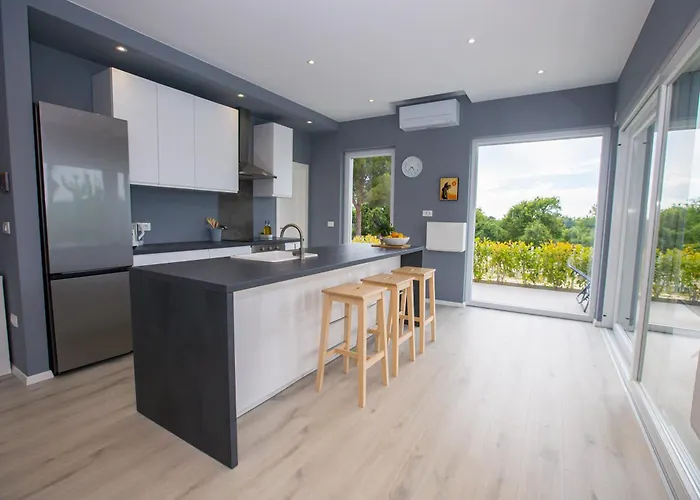 The Maj House Tatil Evi Poreč